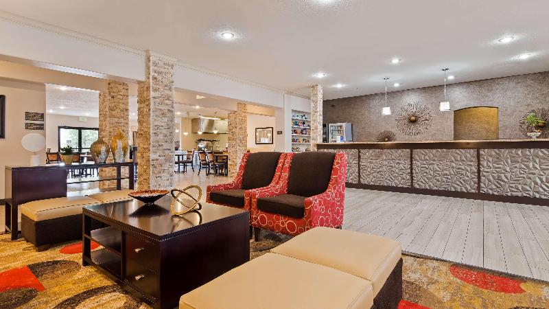 Отель Best Western Plus Eagleridge Inn & Suites