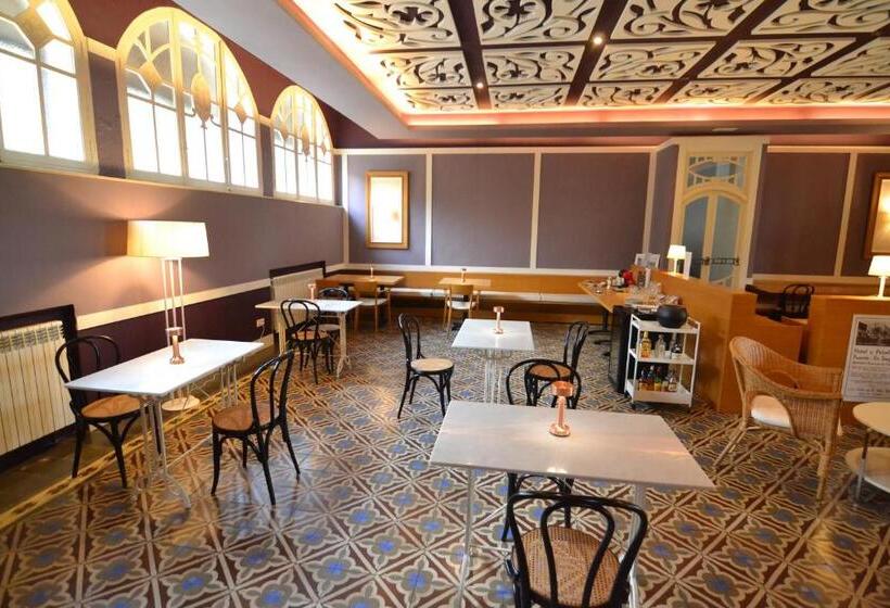 ホテル La Castellana   Habitaciones Y Desayuno