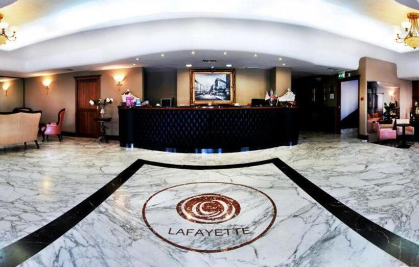 هتل La Fayette