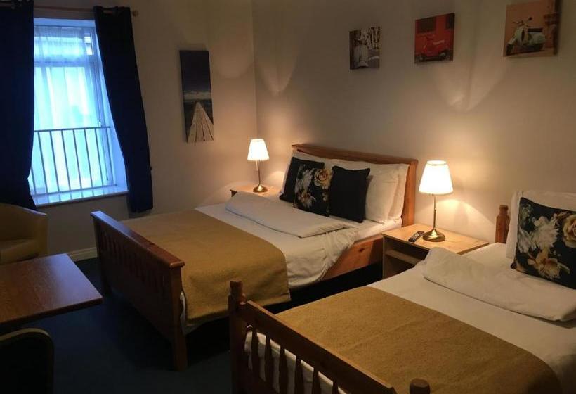 فندق The Ritz Accommodation