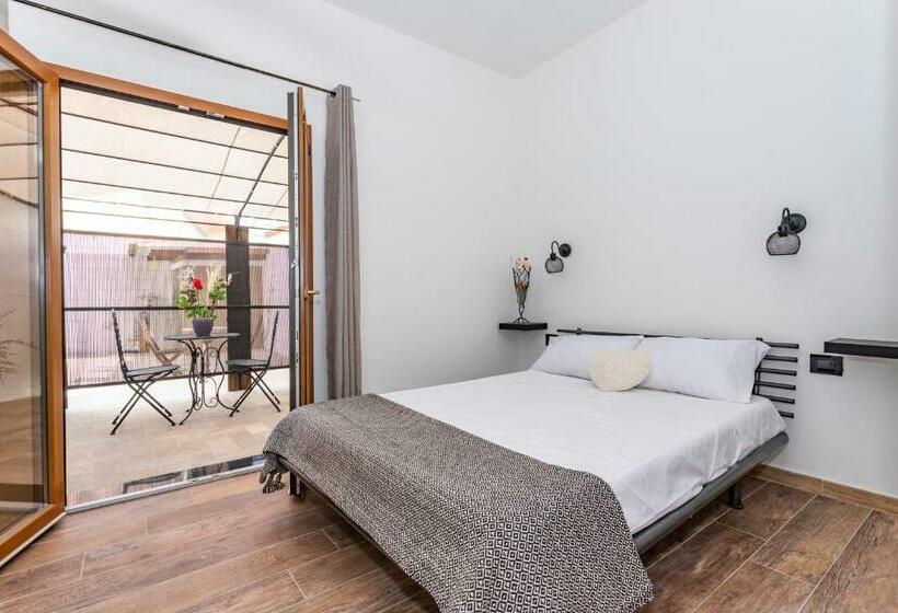 住宿加早餐 Living G Room