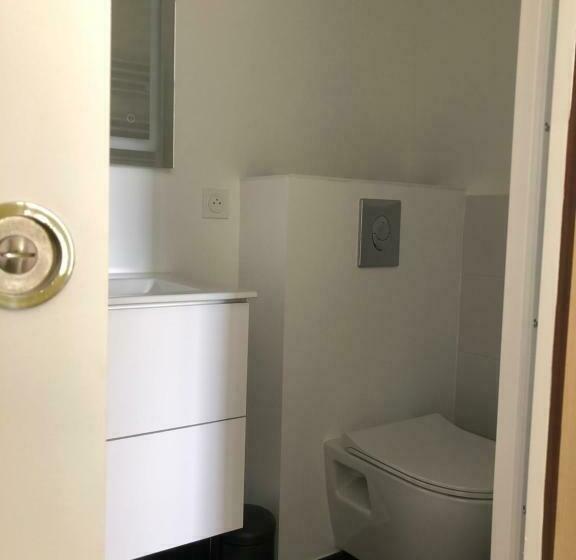 ベッドアンドブレックファースト Chambre Indépendante Au Manoir De La Célinais Côté Jardin
