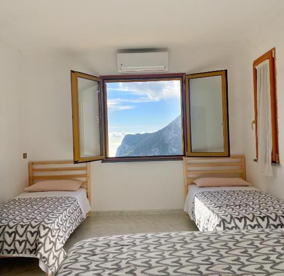 بنسيون Villa Mariel Suites & Apartment