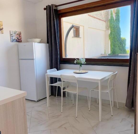 بنسيون Villa Mariel Suites & Apartment