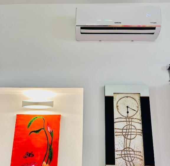 مبيت وإفطار Prestige Luxury Rooms & Appartment