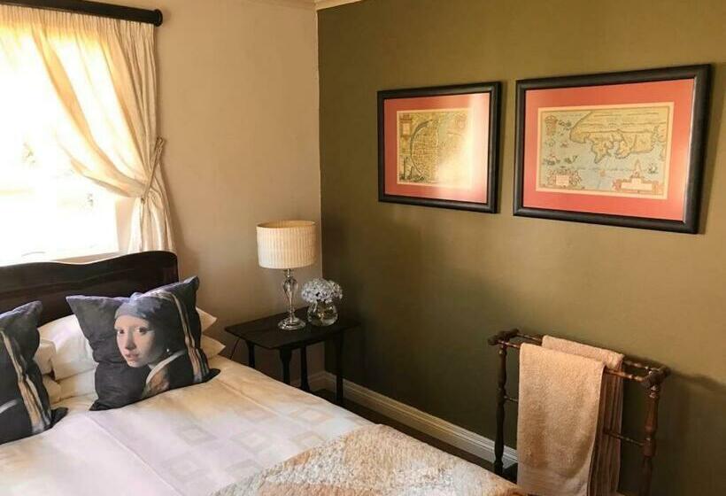مبيت وإفطار The Gables Guest House
