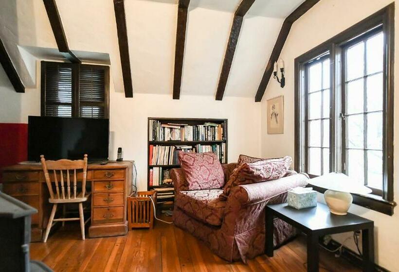 ペンション Beautiful Airy Architectdesigned Room And Brand New Private Luxe Bathroom