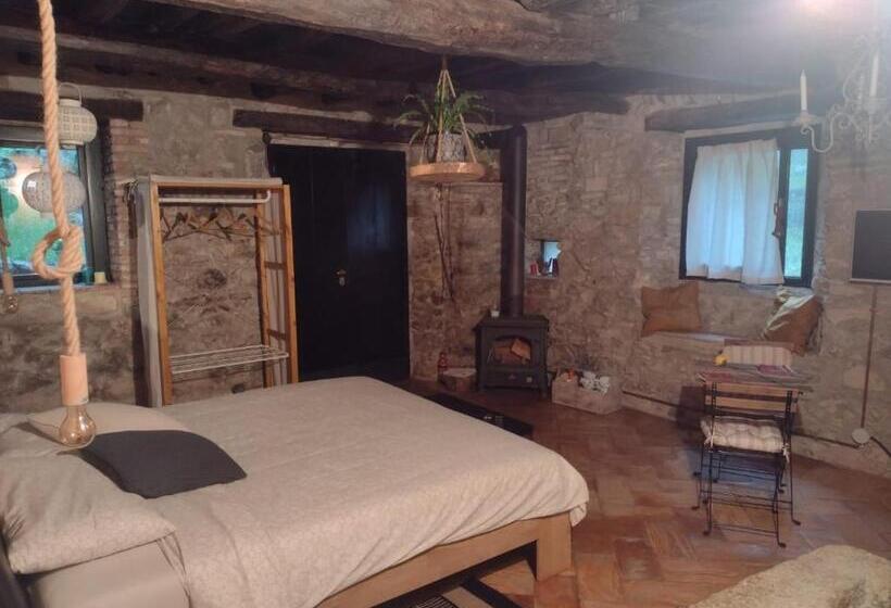 بنسيون Il Mulino Di Valeria