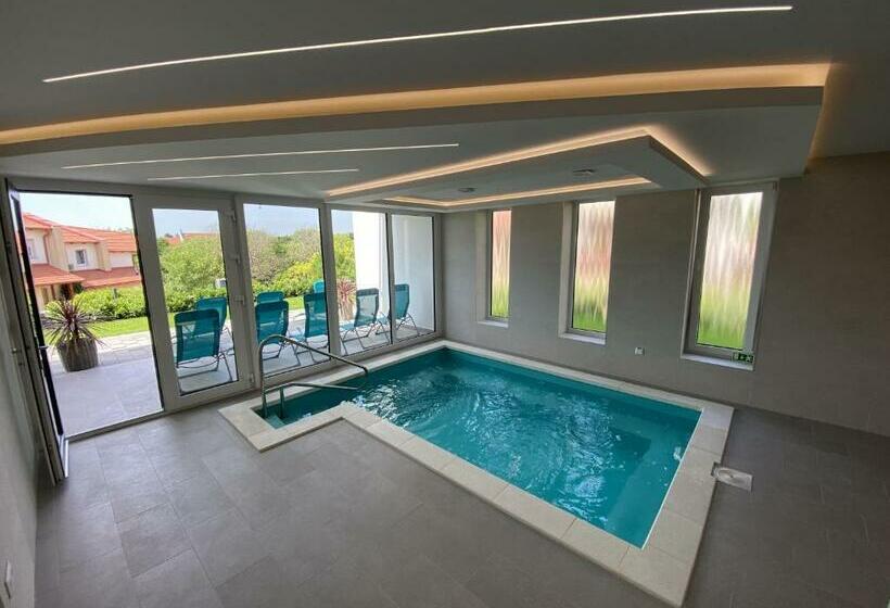 پانسیون Magnolia Room & Spa   Adults Only