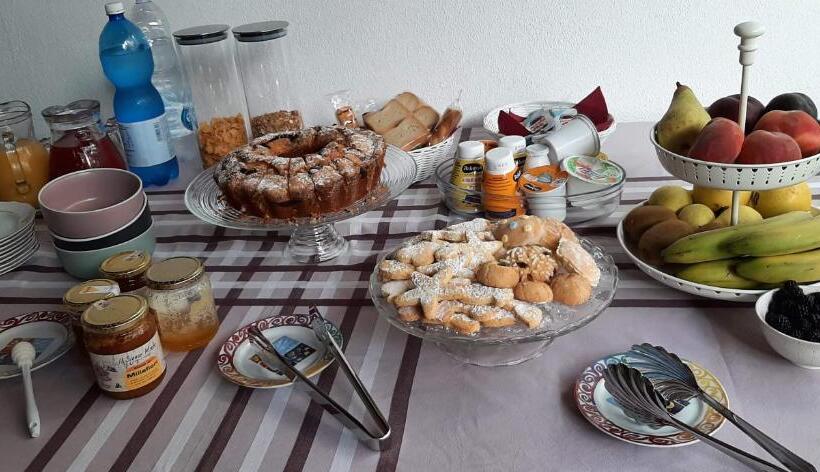 Bed and Breakfast La Vecchia Dimora