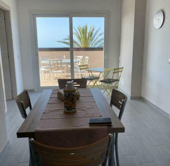 مبيت وإفطار Nnakkara Guest House