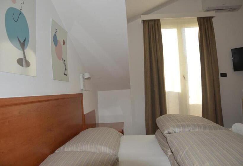 فندق Isolabella
