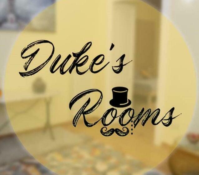 تختخواب و صبحانه Duke S Rooms