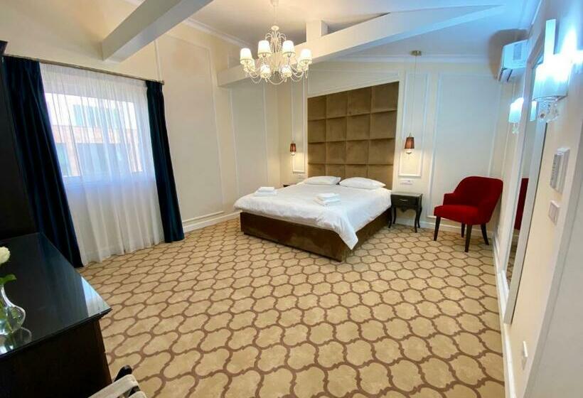 هتل Venetian Bucharest