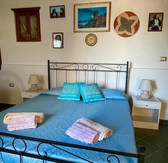 펜션 Ginepro Room   Sapposentu Posada