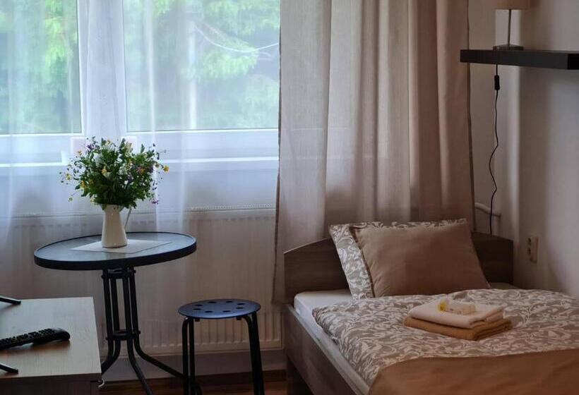 Villa Paradajs   Ubytovanie Pri Jazere