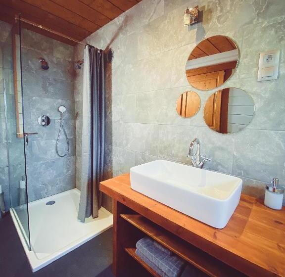 تختخواب و صبحانه Nîdwazô   Ecolodge & Maison D Hôtes