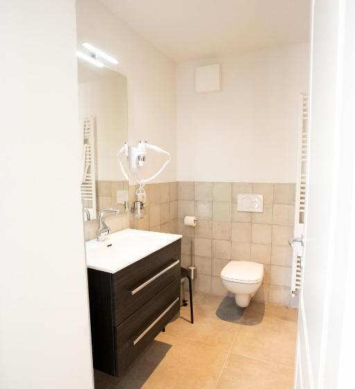 پانسیون Alpencity Suites