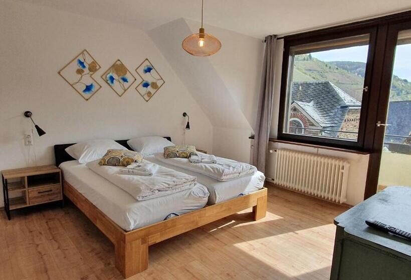Römerstube Apartments & Rooms