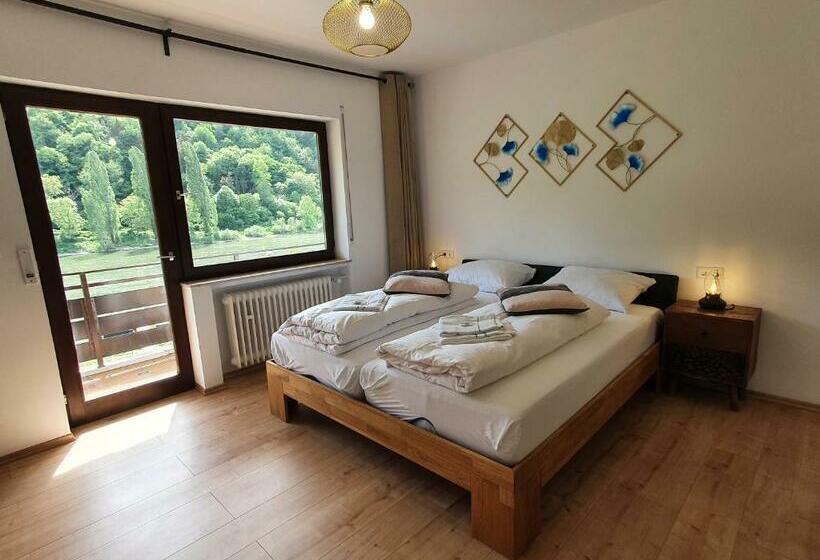 Römerstube Apartments & Rooms