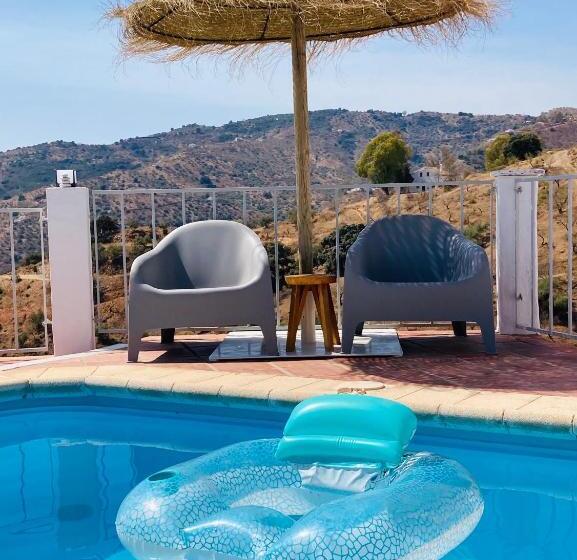 مبيت وإفطار Casa La Quinta