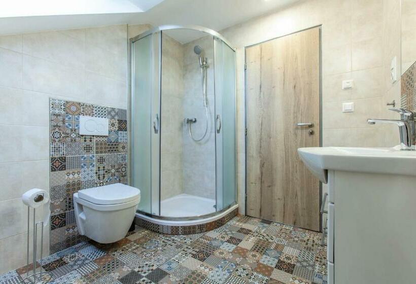 پانسیون Penzion A Restaurace Feldsberg