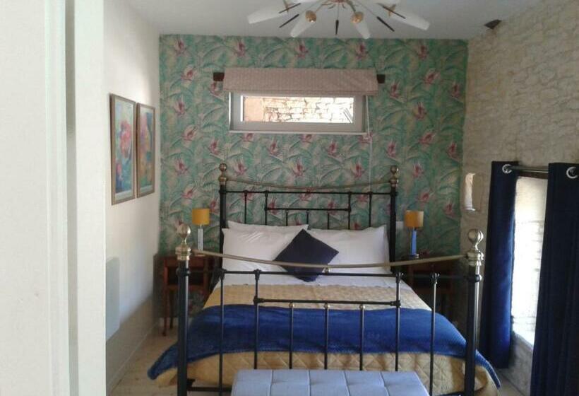 פנסיון The Piggeries At La Maison Tumtum Arbre