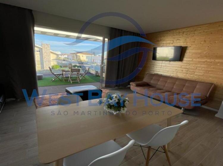 膳宿费 West Bay House