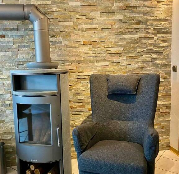 ペンション Winzerhaus Im Oberdorf   Fewo U Zimmer   Auch Kombinierbar