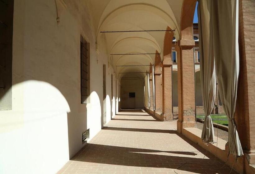 הוסטל Antico Convento San Francesco