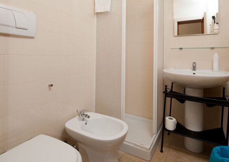 تختخواب و صبحانه Mirage Lecce