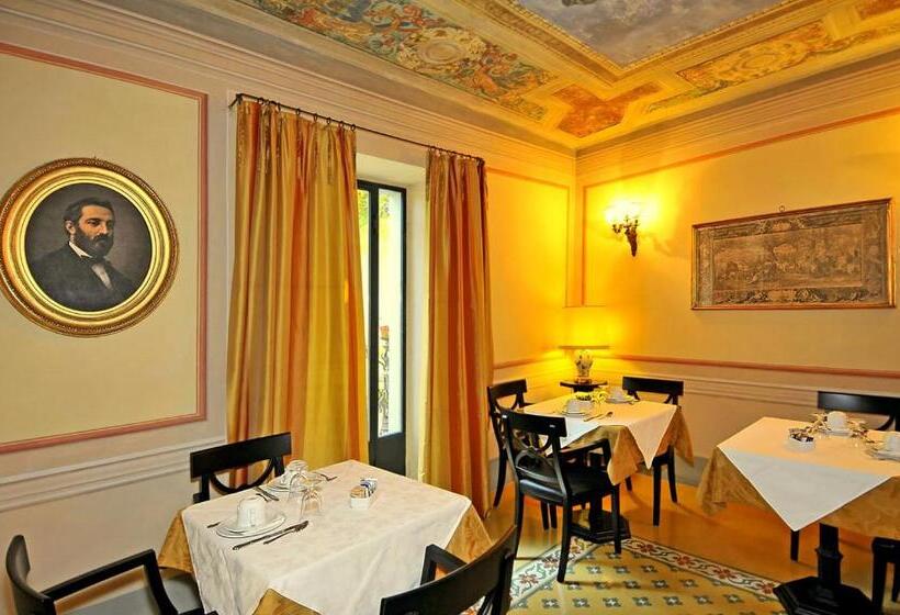 تختخواب و صبحانه Villa Lombardi