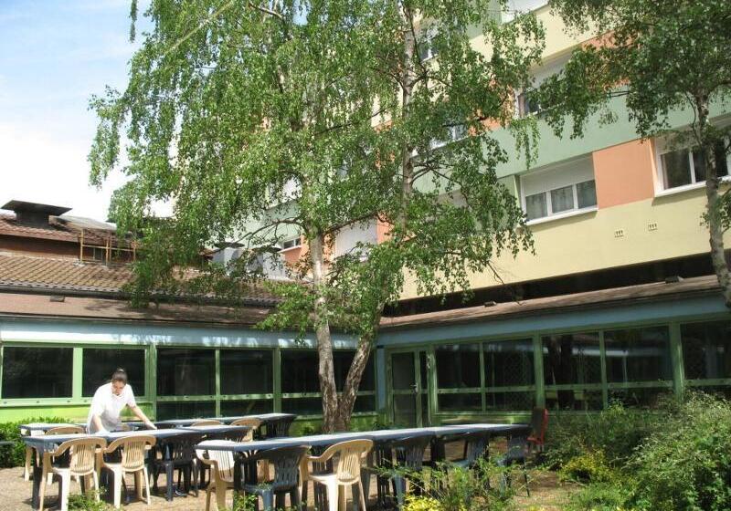 客栈  Ethic Etapes Dijon Accueil 24h24 Et Parking Gratuit