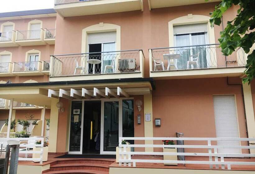 هتل Residence I Girasoli