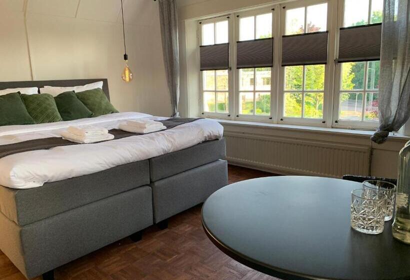 Bed And Breakfast Goes