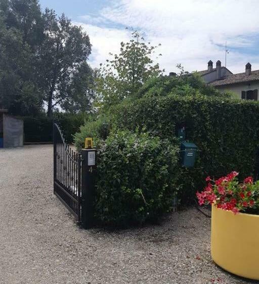 مبيت وإفطار La Casa Di Biba