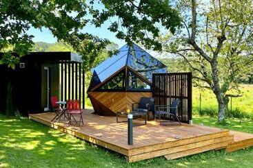 تختخواب و صبحانه La Réserve De L Aube   Hébergements Insolites Luxe Et Design