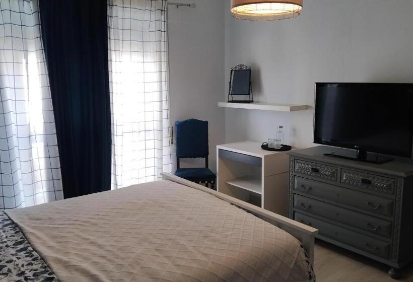 פנסיון Forever São Brás