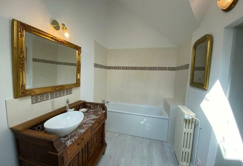 פנסיון Manoir De L Oiselière