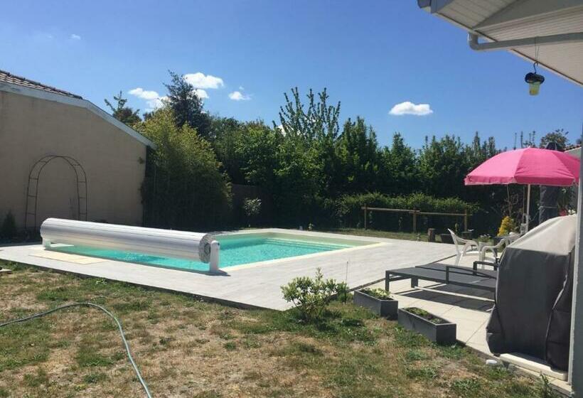 تختخواب و صبحانه Le Teich Tranquille