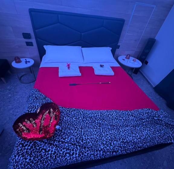 צימר Rebel Suite Love