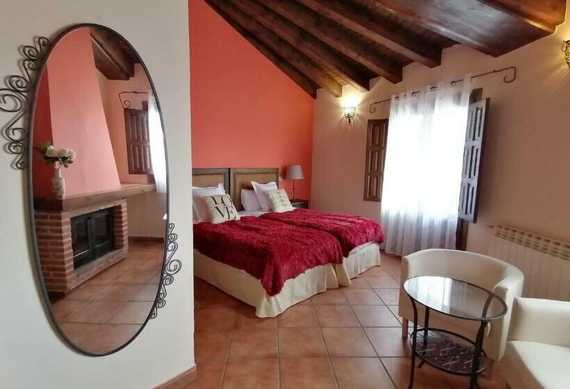 旅馆 La Posada De Horcajuelo