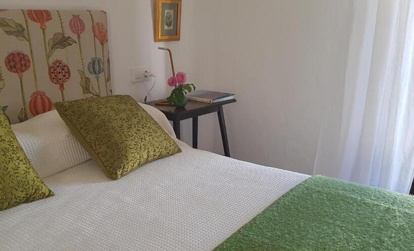 مبيت وإفطار Casa Rural Los Danzantes