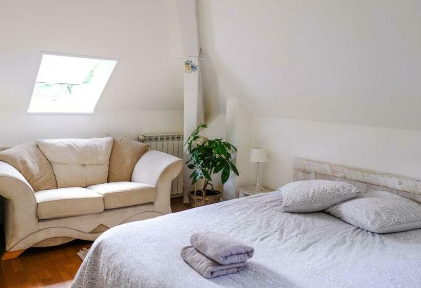 ベッドアンドブレックファースト Bains De Secours, Chambres D Hotes