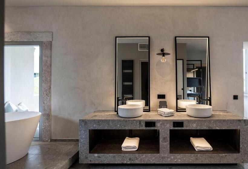 هتل Monastero Arx Vivendi