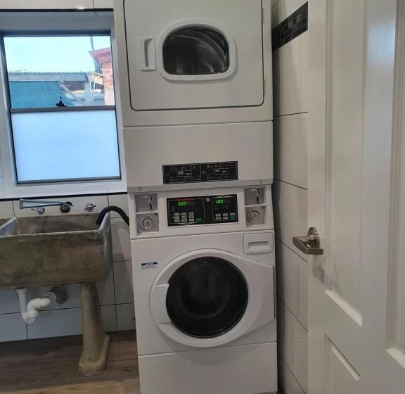 מוטל The Bend Abode