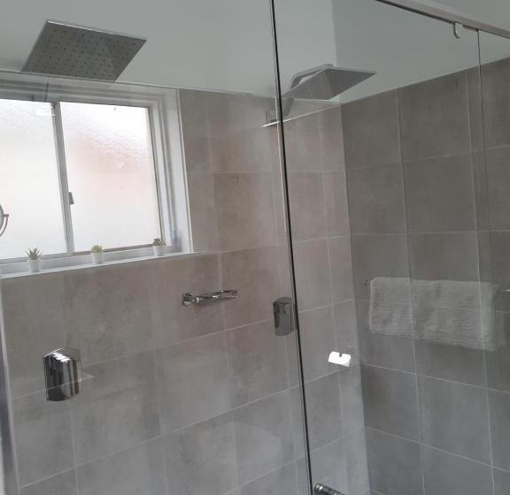 מוטל The Bend Abode