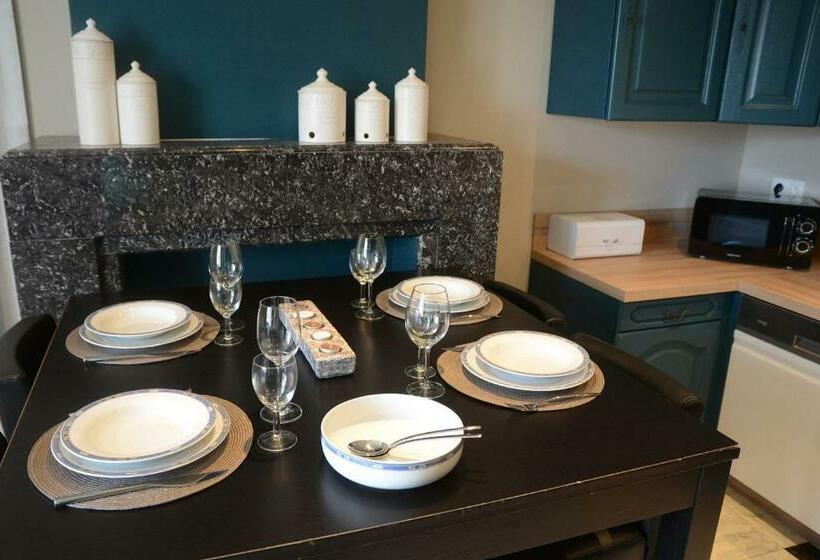 بنسيون ô Mont Des Rnauds