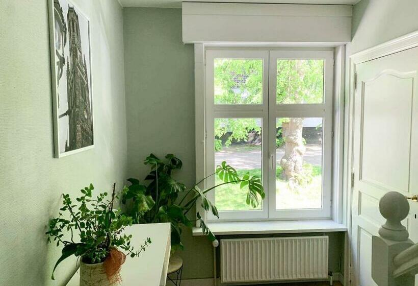 펜션 Viktor And Stella Suite By The Minnewater