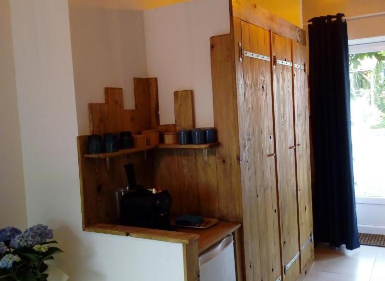 ベッドアンドブレックファースト L Anagramme, Chambres, Table D Hôtes Et Gîte Pour Adultes, Naturistes Ou Non !